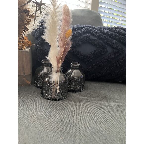 Small grey glass bohemian bottle or bud vase - Picture 6 of 6